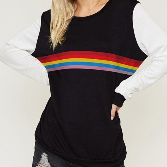 Weekend Vibes Printed Raglan Top - Picture 5 of 6